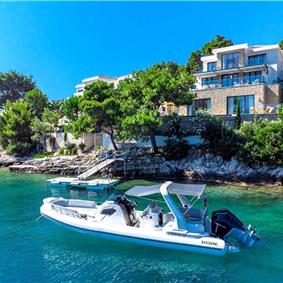 Spectacular 4 Bedroom Luxury Villa with Infinity Pool on Brac Island, sleeps 8